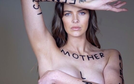 Full leaked Robynlawley private photo