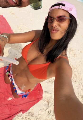 Full leaked Rochelle humes private onlyfans photo