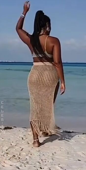 Full leaked Rolablades private onlyfans photo