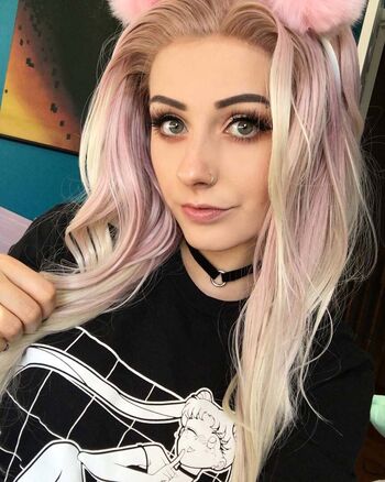 Full leaked Rolyatistaylor private photo