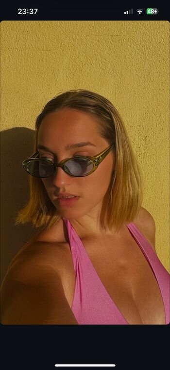 Full leaked Romane lrtn private photo