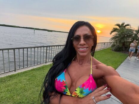 Full leaked Romina charlesworth private photo