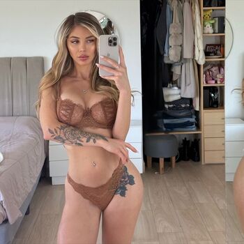 Full leaked Romina malaspina  page private onlyfans photo