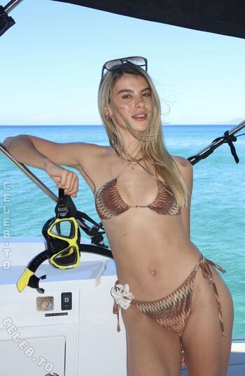 Full leaked Romina palm private photo