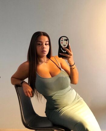 Romyisabellaa
