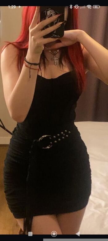 Full leaked Roniira private photo
