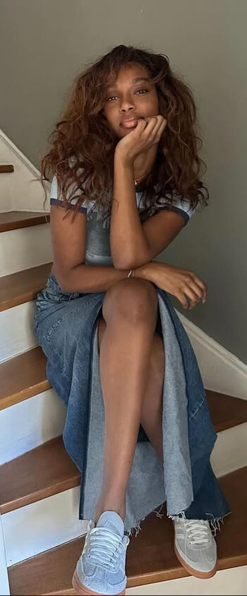 Full leaked Ronisia private photo