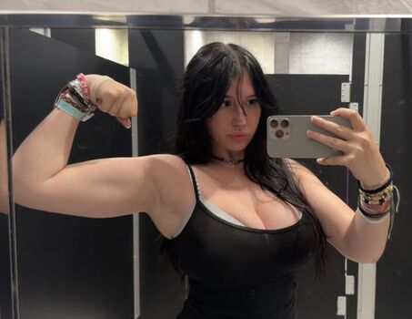 Full leaked Ronnie kicksass private photo