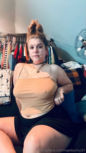 Full leaked Ropebunny private photo
