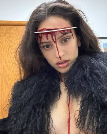 Full leaked Rosalia private photo