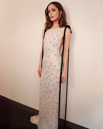 Full leaked Rose byrne private photo