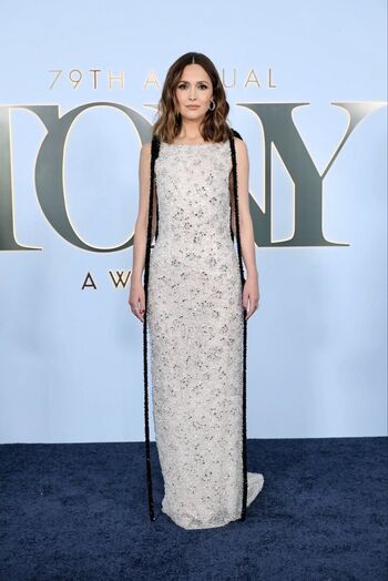 Full leaked Rose byrne private photo