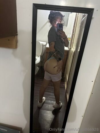 Full leaked Rose w private onlyfans photo