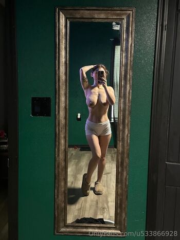 Full leaked Rose w private photo
