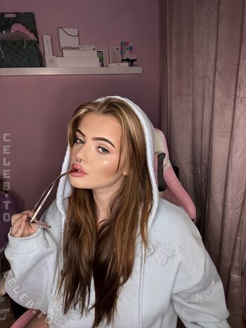 Full leaked Roselin de private onlyfans photo