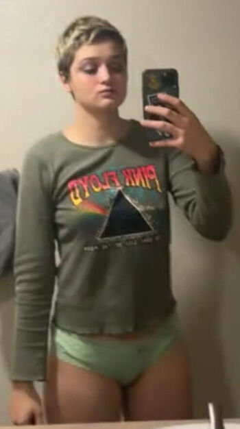 Full leaked Rosequartzmommy private photo