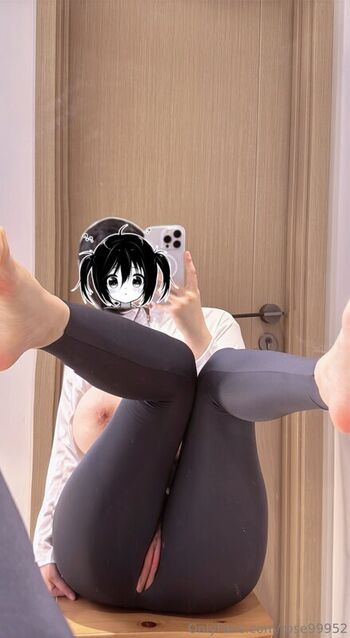 Full leaked Rosewiththrns private photo