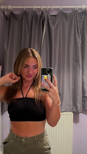Full leaked Rosie bentham private photo