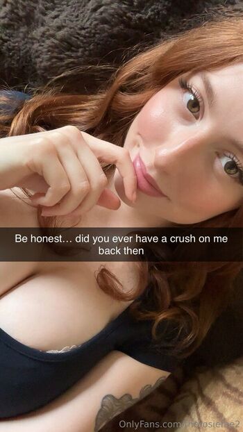 Full leaked Rosie fae page private onlyfans photo