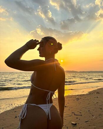 Full leaked Rosie godwin private onlyfans photo