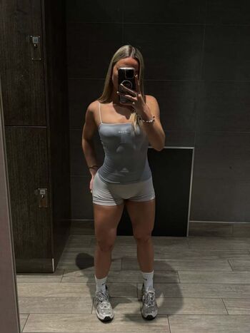 Full leaked Rosie godwin private photo