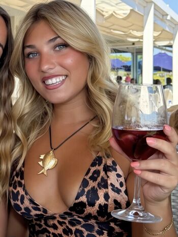 Full leaked Rosie mcclelland private photo