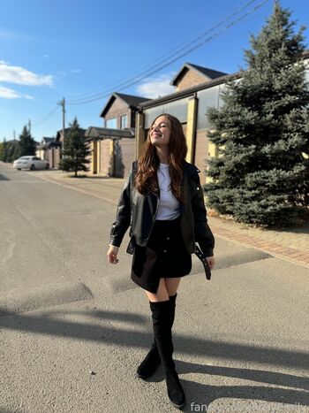 Full leaked Rosyemily private onlyfans photo