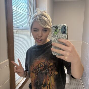 Full leaked Rottedbrainz private onlyfans photo