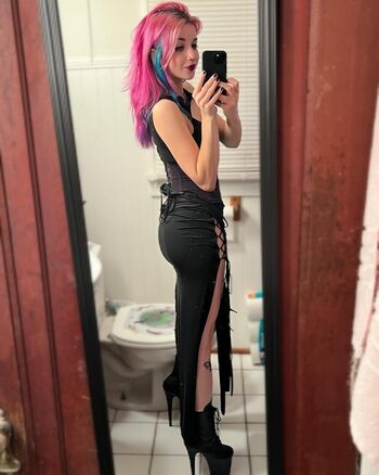 Full leaked Rottedgoth private photo