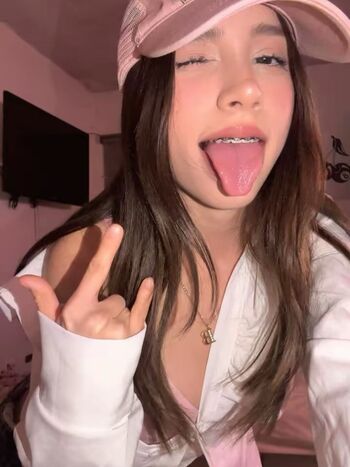 Full leaked Rousrous private onlyfans photo