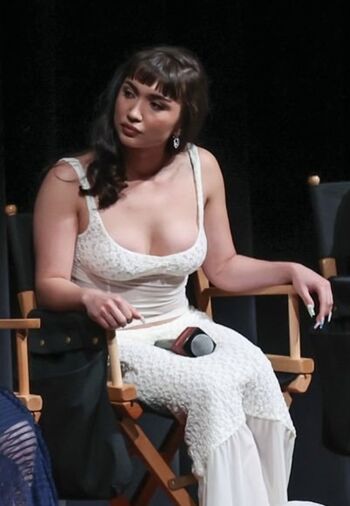 Full leaked Rowan blanchard  page private photo