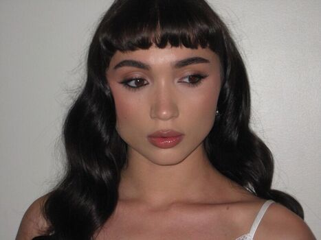 Full leaked Rowan blanchard page private photo