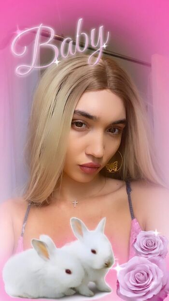 Full leaked Rowan blanchard private photo