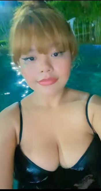 Full leaked Rowhi rai private photo