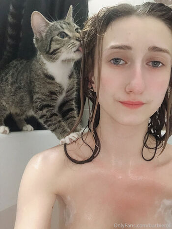 Full leaked Roxane private photo
