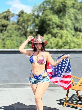 Full leaked Roxanne gomez private photo