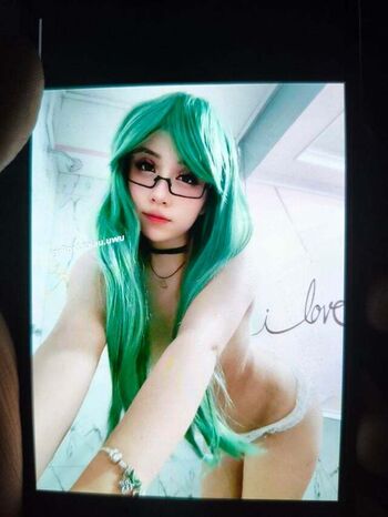Full leaked Roxi cat private photo