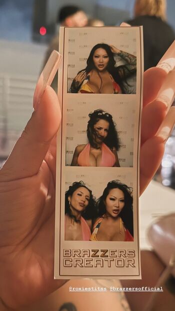 Full leaked Roxie sinner private photo