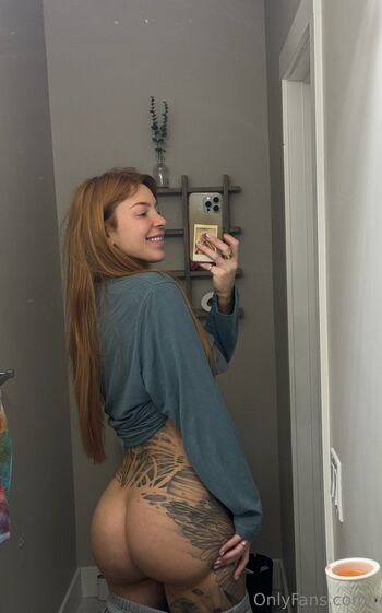 Full leaked Roxy delani private onlyfans photo