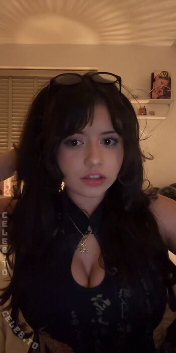 Full leaked Roxy mya private onlyfans photo