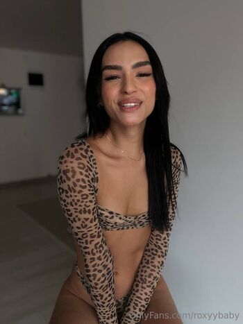 Full leaked Roxyybaby private photo