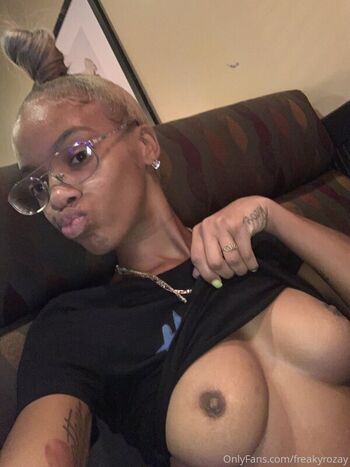 Full leaked Rozay molly page private photo