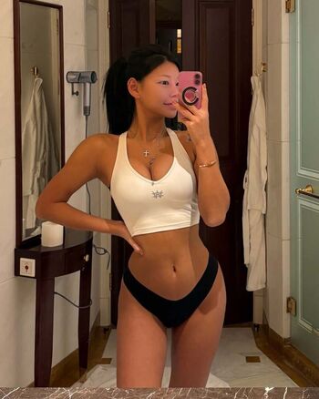 Full leaked Rrin private onlyfans photo