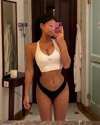 Full leaked Rrin private onlyfans photo