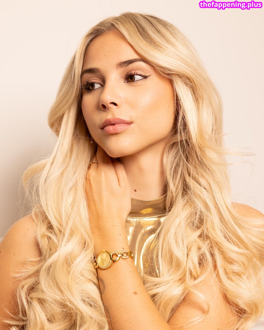 Romane Bertrand / rromane.b ヌードOnlyFans写真 #1