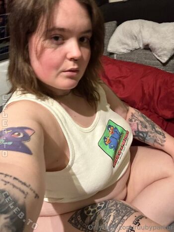 Full leaked Ruby parker private photo