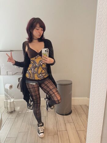 Full leaked Ruinedbymiki page private photo