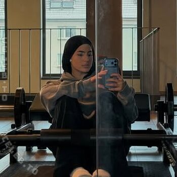 Full leaked Ruqqayyac private onlyfans photo