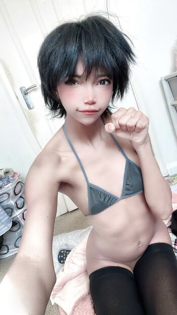 Full leaked Ruruchuu page private photo
