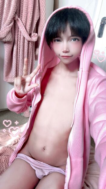 Full leaked Ruruchuu page private photo